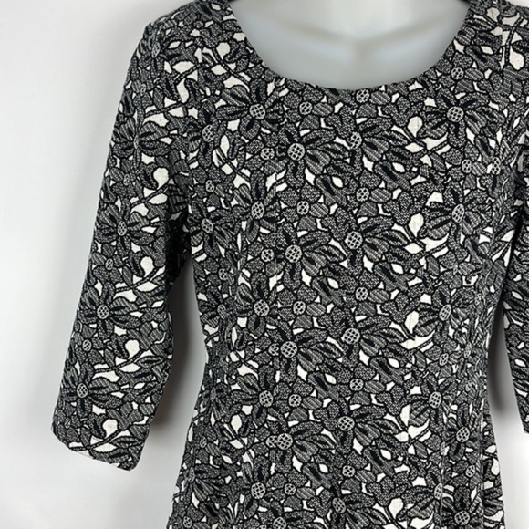 Taylor Flora lDetail Black and White 3/4 Sleeve Mini Dress Size 8 - Picture 6 of 10